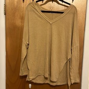Free People v-neck top (new w/out tags)